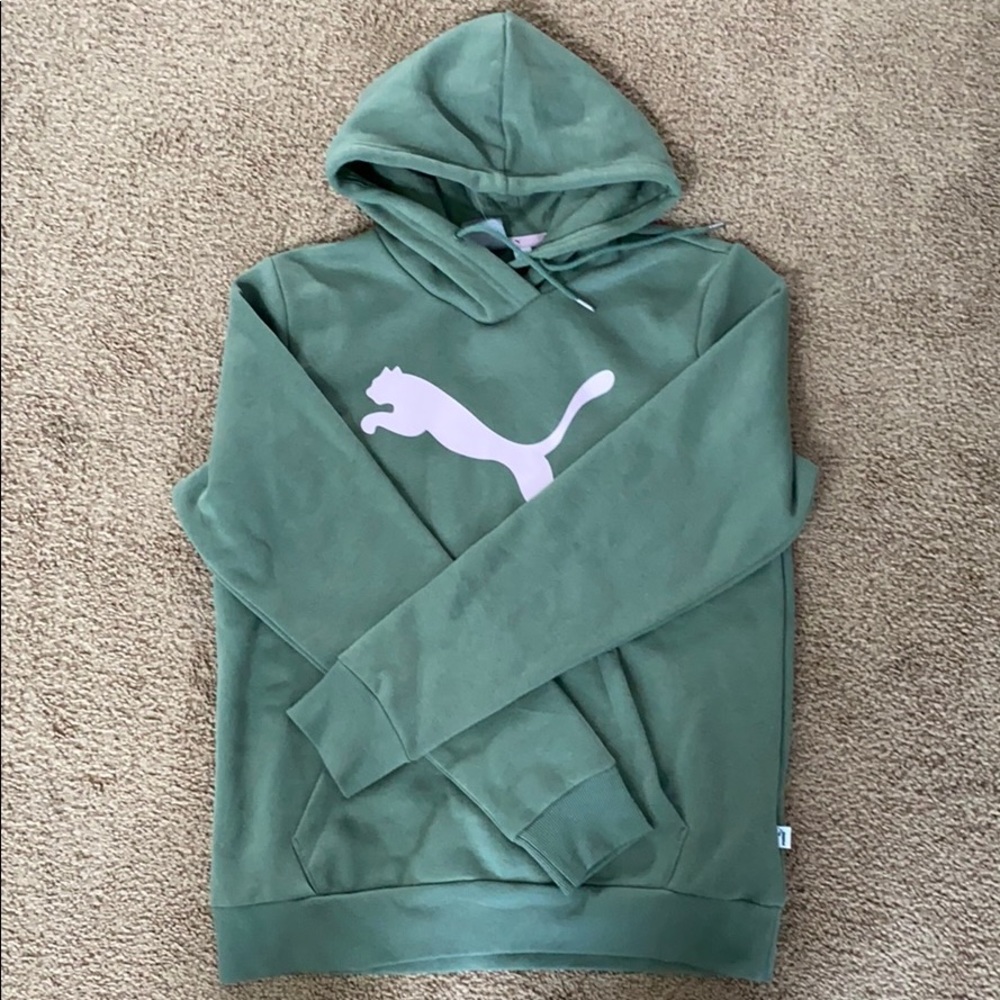 *NWT* Puma Hoodie